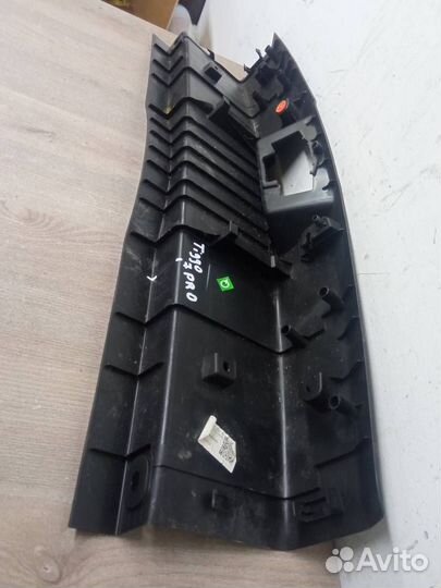 Накладка замка багажника chery Tiggo 7 Pro