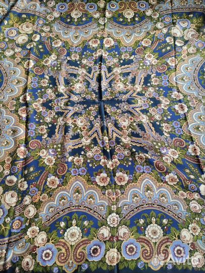 Павлопосадский платок новый