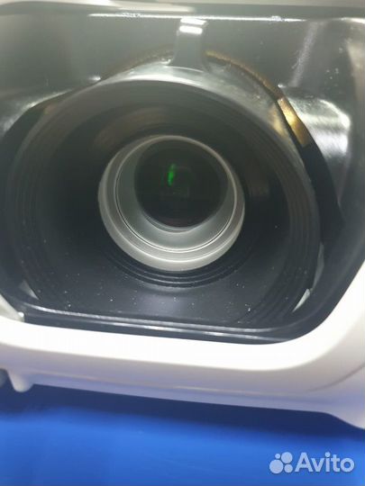Проектор Проектор Epson EB-S7
