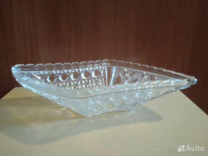 Хрустальная салатница
