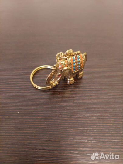 Металлический аромабрелок 