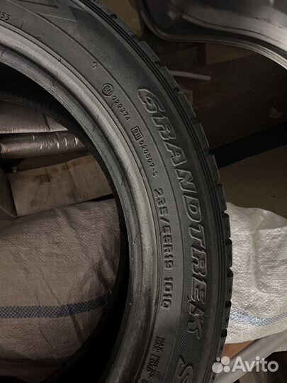 Dunlop Grandtrek SJ6 235/55 R19