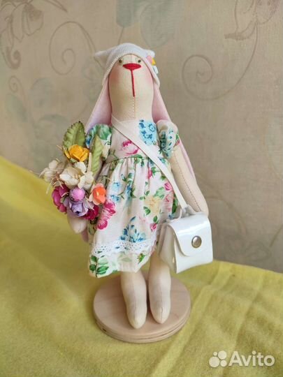 Кукла тильда зайчик