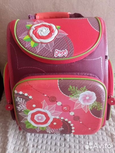 Школьный ранец для 1-4 класса