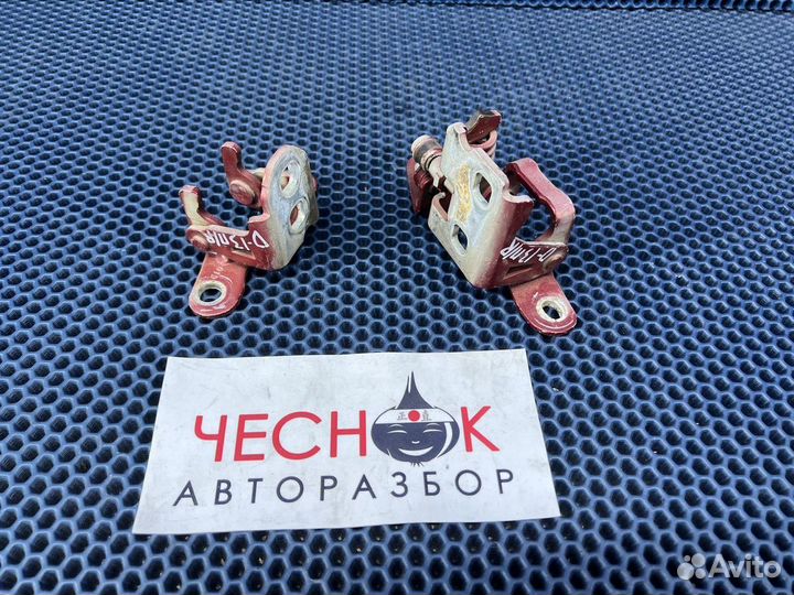 Петля двери Dodge Caliber PM 2006-2009