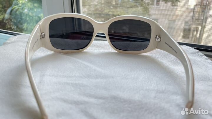 Солнцезащитные очки