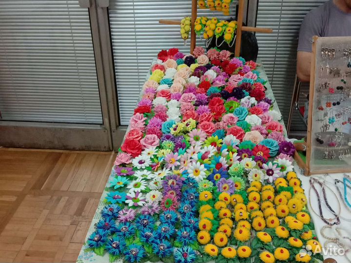 Заколочки, резиночки, ободки все в наличие