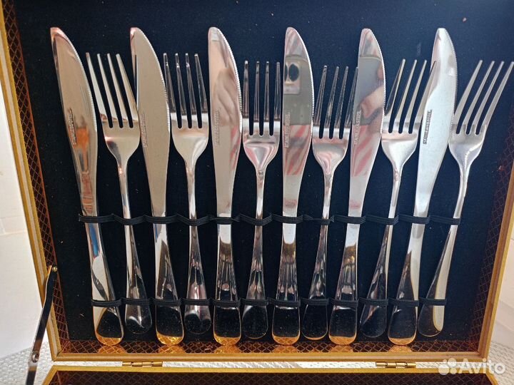 Набор столовых приборов 24 предмета новый