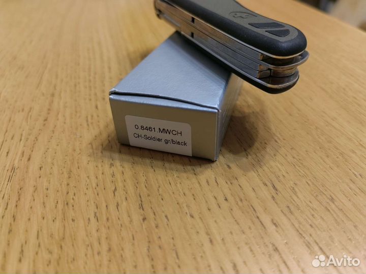 Нож Victorinox Swiss Soldiers Knife 08, 111 мм