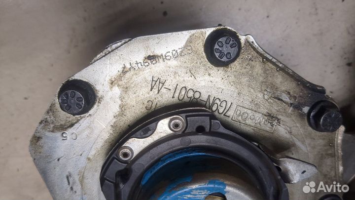 Крышка передняя двс Volvo XC60