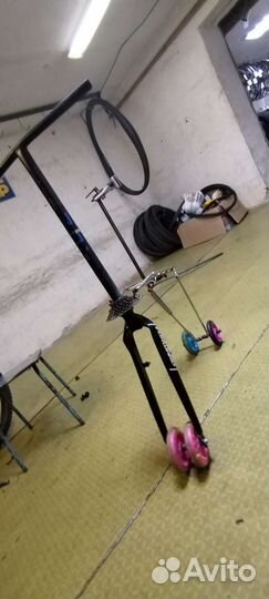 Трюковой самокат