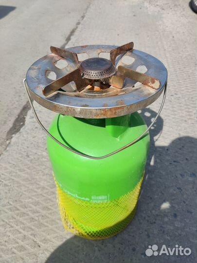 Новый газовый баллон с горелкой