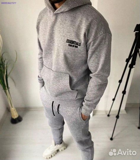 Спортивный костюм