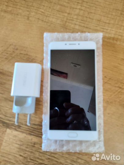Телефон Meizu m3max 3/64