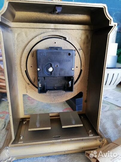 Настольные часы