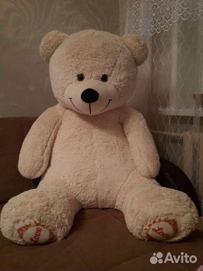 Плюшевый медведь