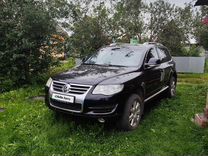 Volkswagen Touareg 2.5 AT, 2008, 180 000 км, с пробегом, цена 1 000 000 руб.