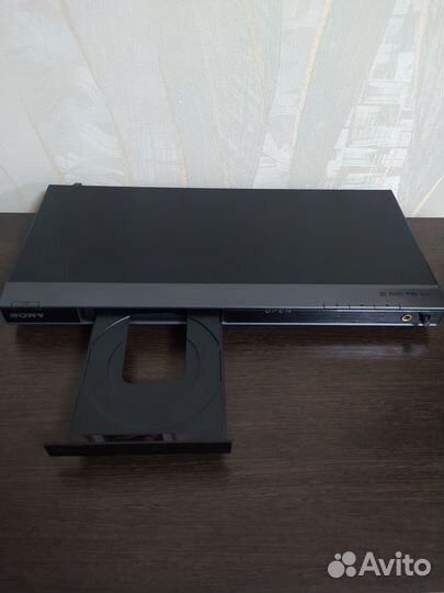 DVD плеер Sony к68р с функцией караоке