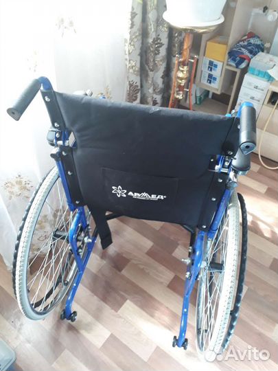 Инвалидная коляска новая