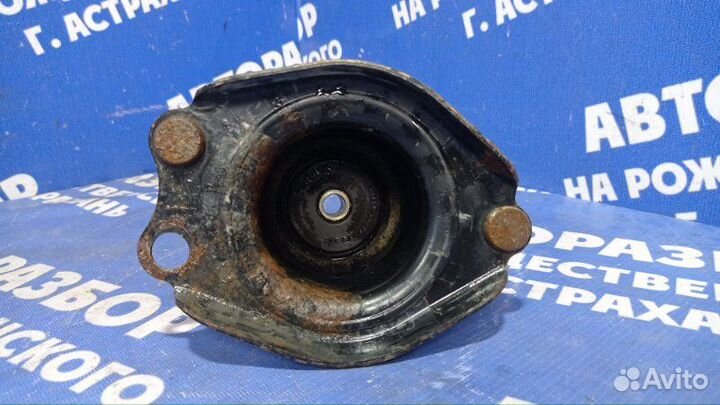 Опора задней пружины Toyota Corolla 120 седан 2004