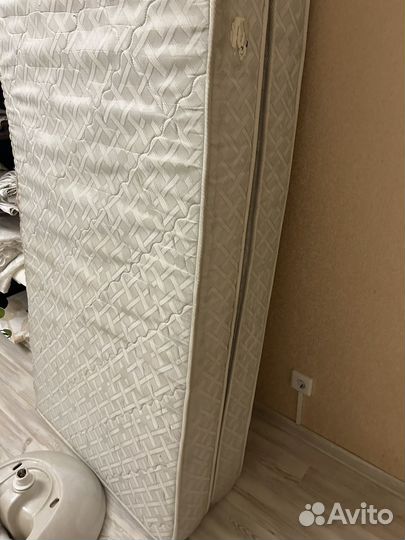 Матрас 160х200 бу
