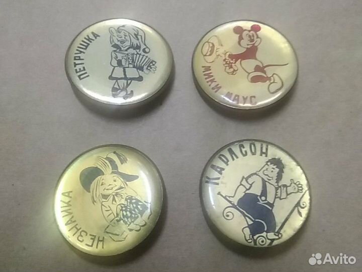 Жетон-медаль Брелок собаки + значки разные темы