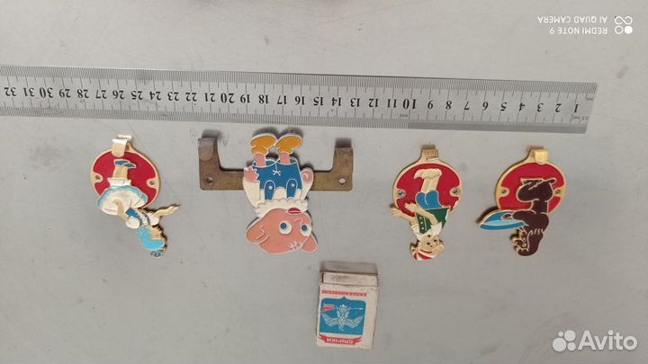 Крючки мебельные СССР