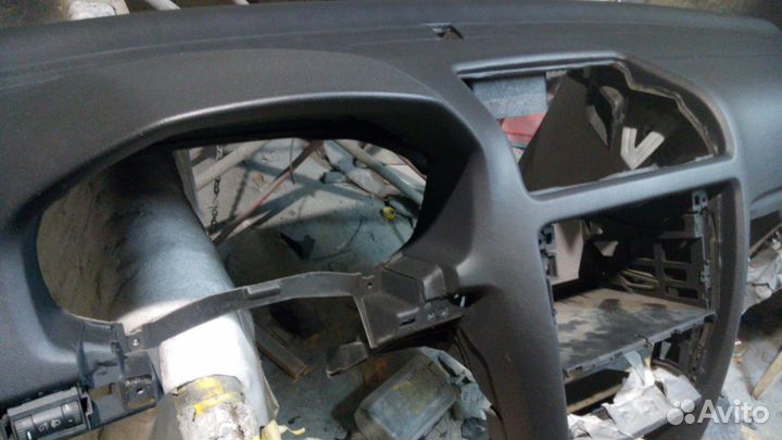 Продаю торпедо панель ремонт