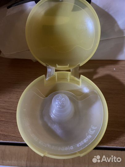 Накладки на грудь medela