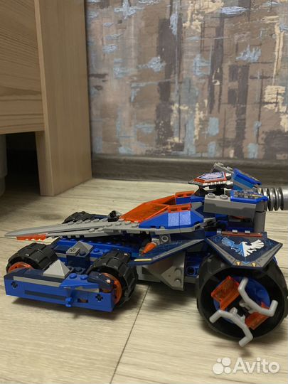 Лего nexo knight машинка