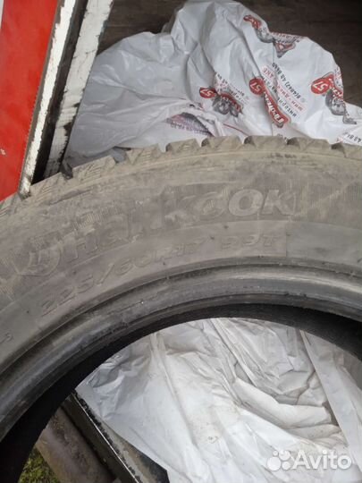 Hankook Optimo H724 2.25/60 R17