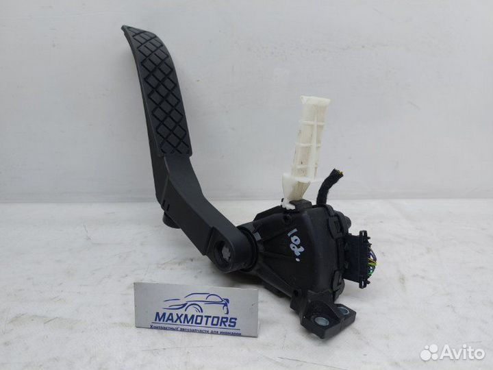 Педаль газа Volkswagen Touareg 7L 3.6 2010