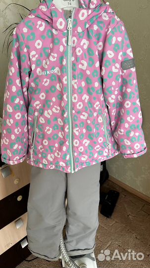 Костюм весенний для девочки,размер 110