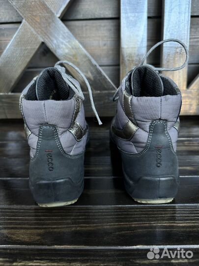 Демисезонные женские ботинки Ecco 37 р-р