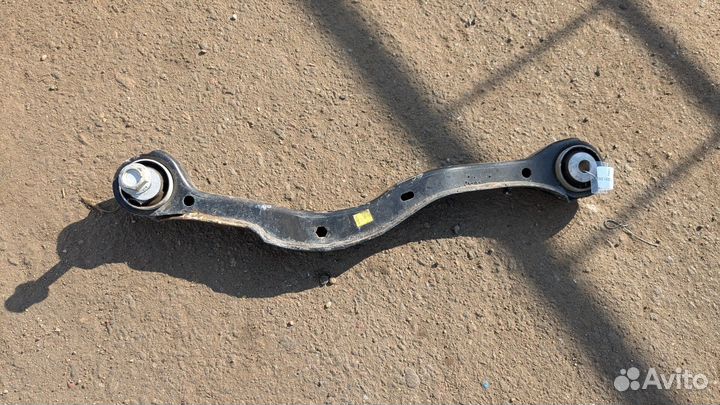 Рычаг подвески левый задний Chevrolet Traverse