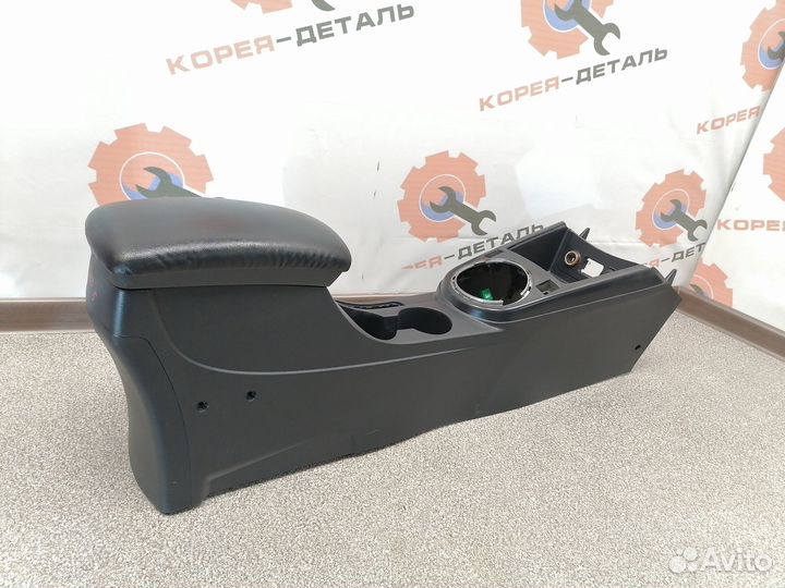 Подлокотник Kia Cerato 2 TD