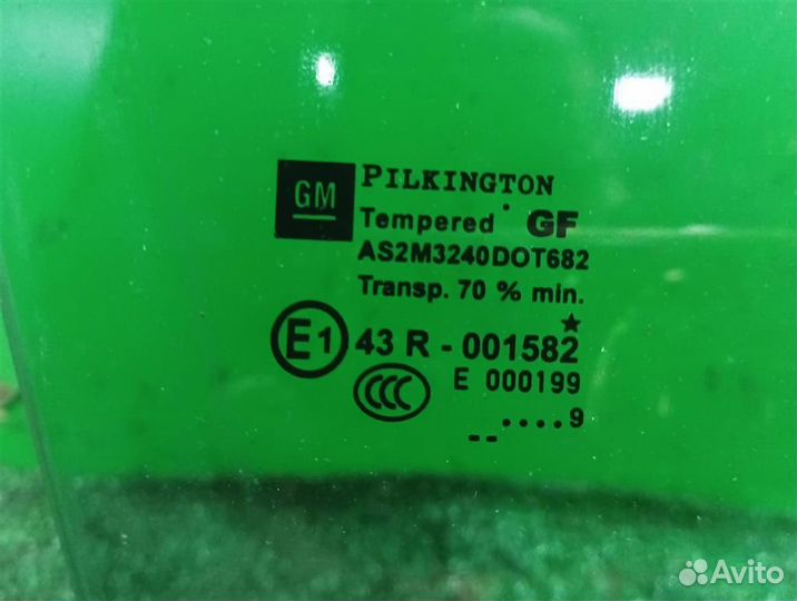 Стекло переднее правое Opel astra H 2009