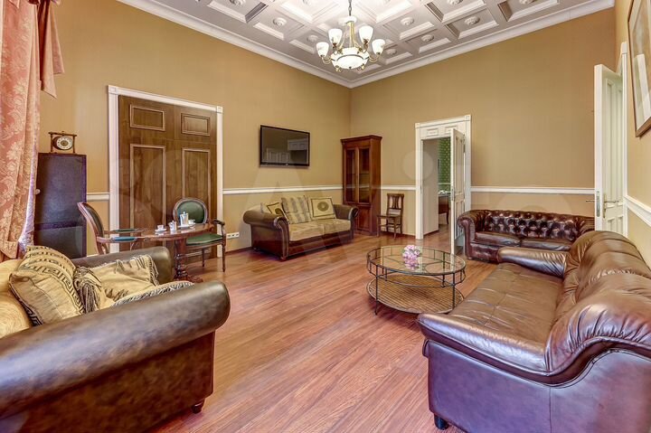 4-к. квартира, 112 м², 3/4 эт.
