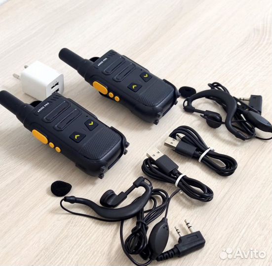 Комплекты раций для сотрудников склада и офиса