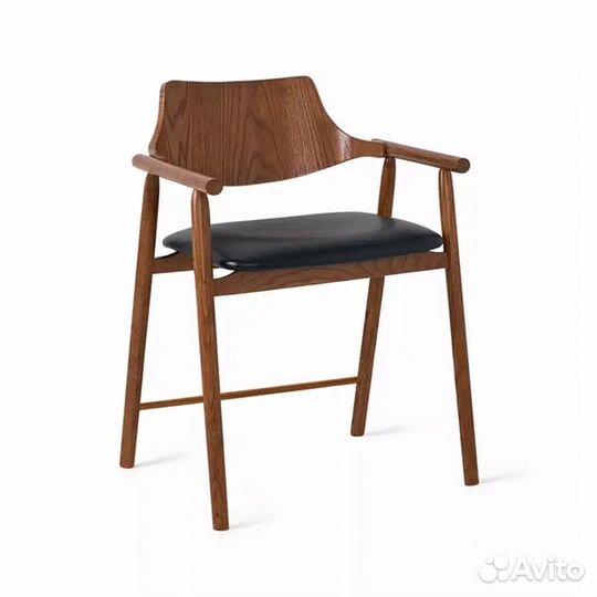 Стулья кожаные (подборка)