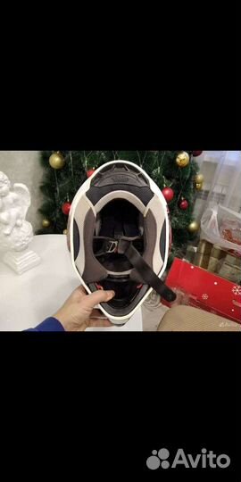 Кроссовый шлем