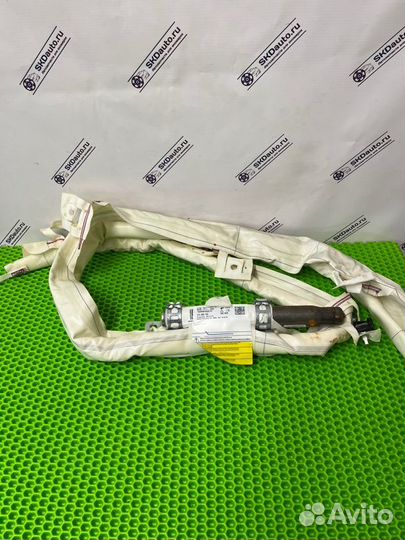 Подушка безопасности боковая правая Skoda Superb