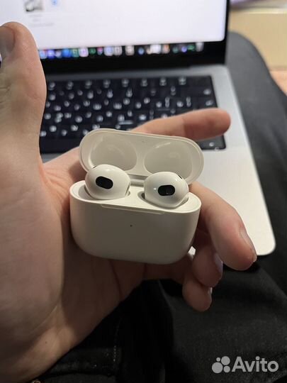 Продам Наушники Apple AirPods 3 MagSafe Оригинал