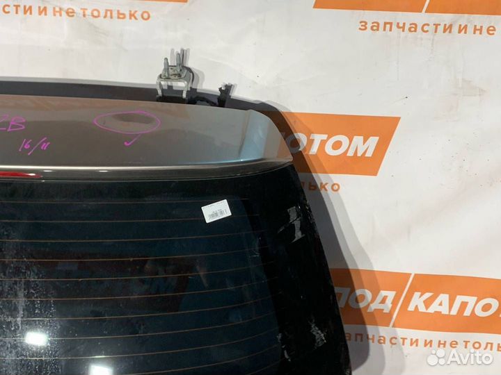 Крышка багажника Volkswagen Passat B7 2012