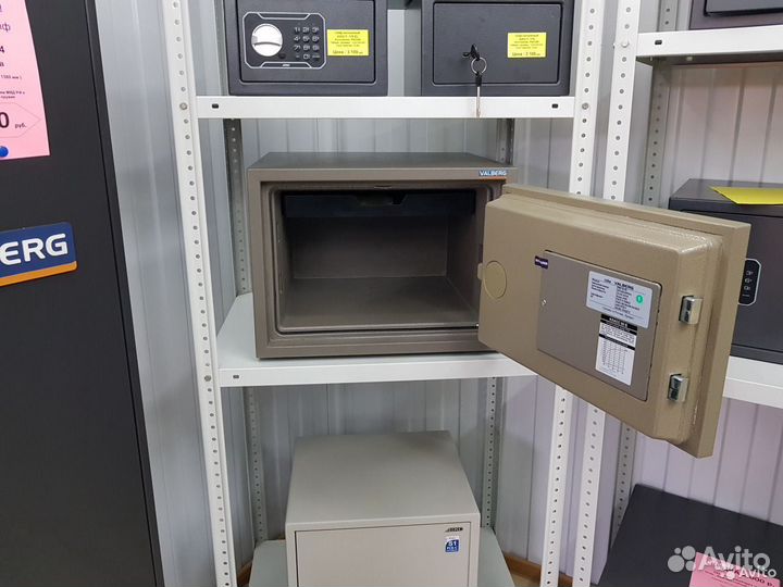 Пистолетный огнестойкий сейф Valberg