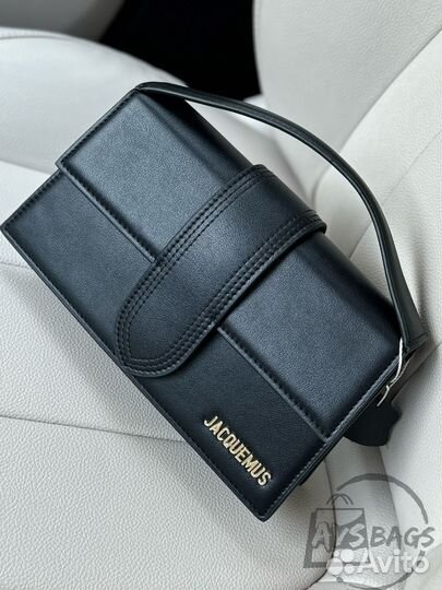 Сумка Jacquemus натуральная кожа два размера