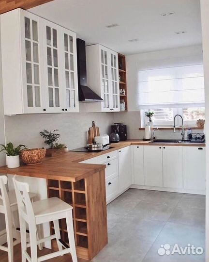 Кухонная мебель в потолок