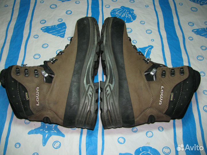 Ботинки Lowa Tibet GTX