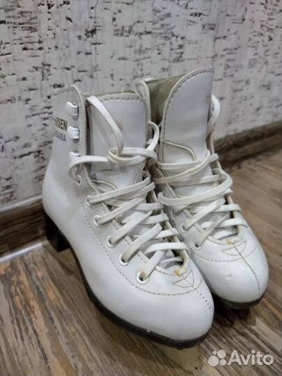 Коньки р.28
