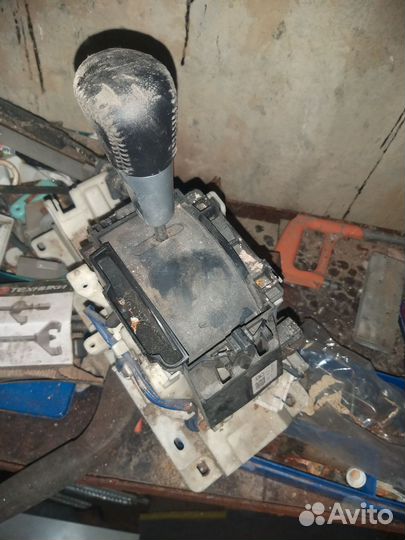 Митсубиси оутлендер 2008 г.в. 3л на запчасти